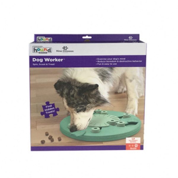 Dog worker - Nina Ottosson